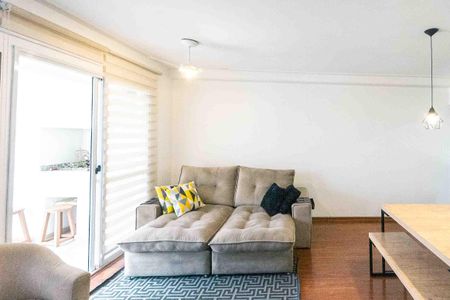 Apartamento à venda com 78m², 2 quartos e 2 vagasSala