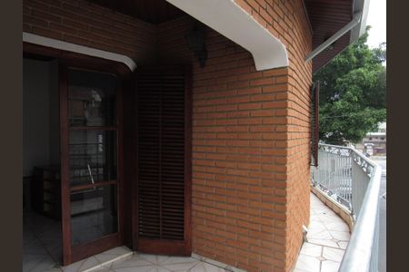 Varanda de casa para alugar com 4 quartos, 200m² em Cipava, Osasco