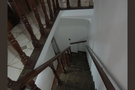 Casa para alugar com 200m², 4 quartos e 2 vagasCorredores