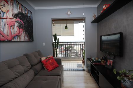 Sala de apartamento para alugar com 2 quartos, 55m² em Vila Ivone, São Paulo