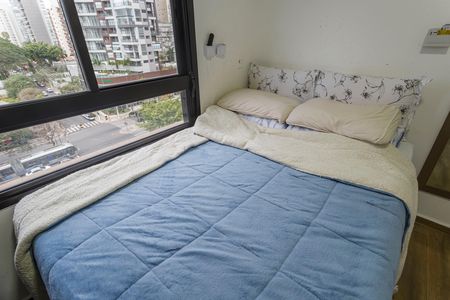 Quarto de apartamento à venda com 1 quarto, 36m² em Indianópolis, São Paulo