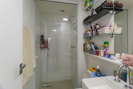 Banheiro de apartamento à venda com 1 quarto, 36m² em Indianópolis, São Paulo
