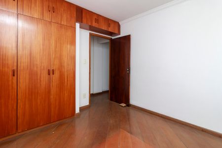 Apartamento à venda com 64m², 2 quartos e 1 vagaQuarto 2