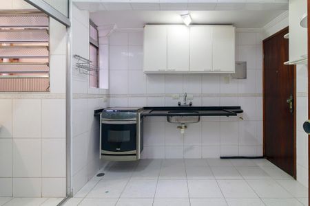 Apartamento à venda com 64m², 2 quartos e 1 vagaCozinha