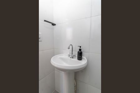 Apartamento à venda com 34m², 2 quartos e sem vaga Apartamento à venda com 34m², 2 quartos e sem vagaBanheiro