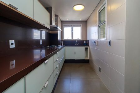 Apartamento à venda com 109m², 1 quarto e 2 vagasCozinha