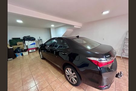 Casa à venda com 206m², 3 quartos e 2 vagasGaragem