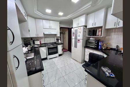 Casa à venda com 206m², 3 quartos e 2 vagasCozinha