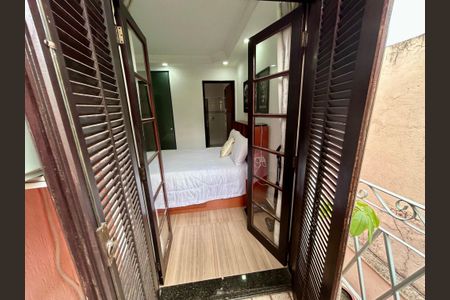 Casa à venda com 206m², 3 quartos e 2 vagasQuarto Suíte 2