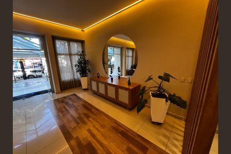 Apartamento à venda com 105m², 3 quartos e 2 vagasHall de entrada