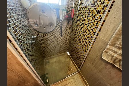 Apartamento à venda com 105m², 3 quartos e 2 vagasBanheiro da Suíte