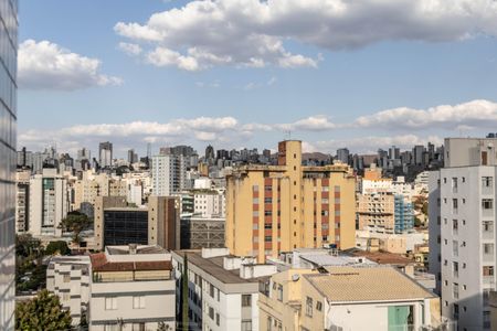 Apartamento à venda com 136m², 3 quartos e 2 vagas Apartamento à venda com 136m², 3 quartos e 2 vagasVista da Suíte