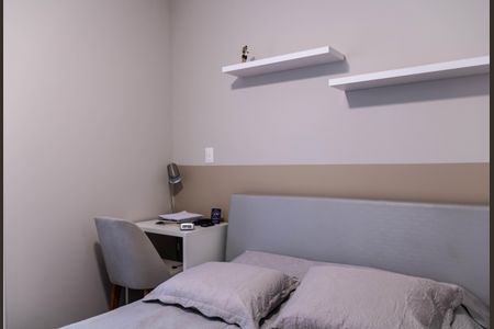 Apartamento à venda com 136m², 3 quartos e 2 vagas Apartamento à venda com 136m², 3 quartos e 2 vagasSuíte