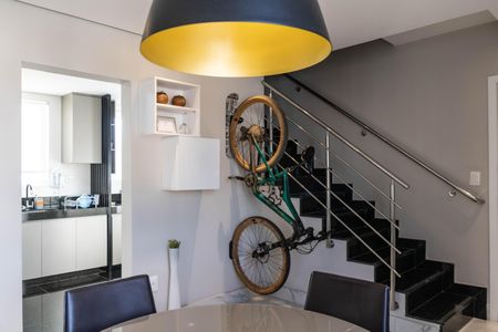 Apartamento à venda com 136m², 3 quartos e 2 vagas Apartamento à venda com 136m², 3 quartos e 2 vagasSala