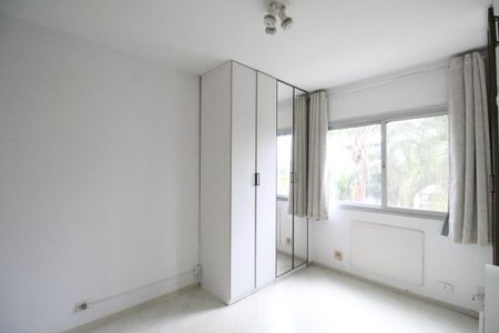 Apartamento para alugar com 87m², 2 quartos e 1 vagaSuíte