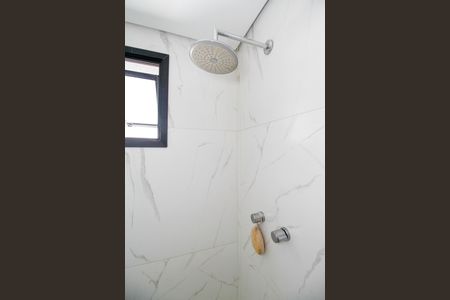 Apartamento à venda com 83m², 2 quartos e 2 vagasBanheiro da Suíte 2