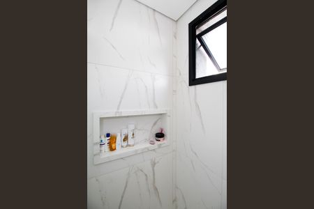 Apartamento à venda com 83m², 2 quartos e 2 vagasBanheiro da Suíte 2