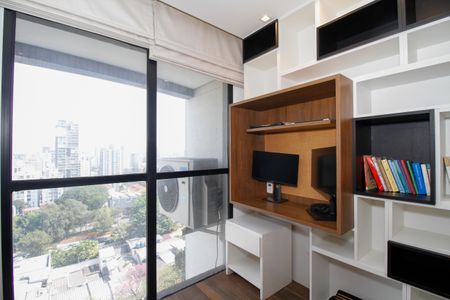 Apartamento à venda com 83m², 2 quartos e 2 vagasEscritório