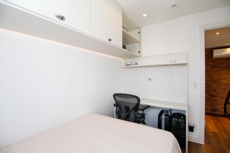 Apartamento à venda com 83m², 2 quartos e 2 vagasQuarto