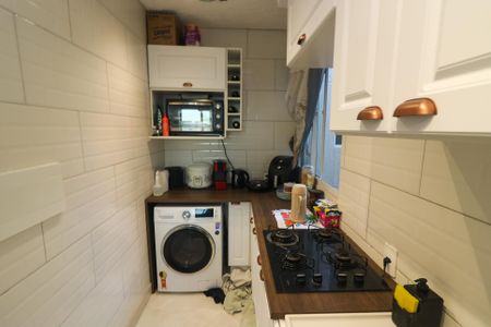 Apartamento à venda com 42m², 2 quartos e 1 vagaCozinha e Área de Serviço