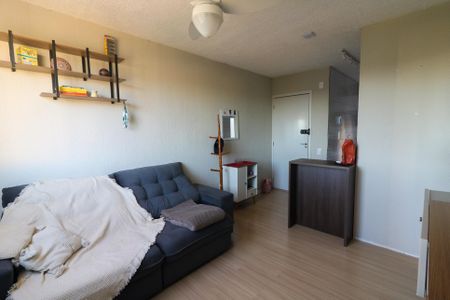 Sala de apartamento à venda com 2 quartos, 42m² em Ipanema, Porto Alegre
