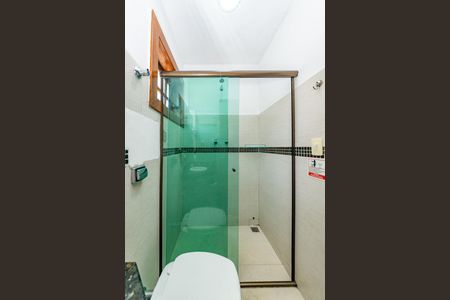 Casa à venda com 401m², 8 quartos e 4 vagas Casa à venda com 401m², 8 quartos e 4 vagasBanheiro da Suíte 2