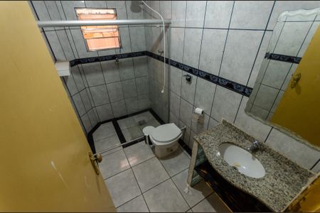 Casa para alugar com 80m², 2 quartos e sem vaga Casa para alugar com 80m², 2 quartos e sem vagaBanheiro