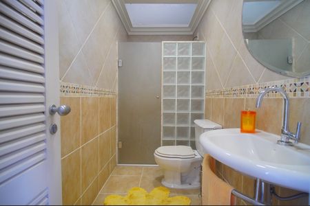 Apartamento para alugar com 340m², 3 quartos e 3 vagasBanheiro