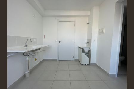 Apartamento à venda com 32m², 2 quartos e sem vagaCozinha e Área de Serviço