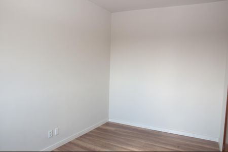 Apartamento para alugar com 56m², 2 quartos e 2 vagas Apartamento para alugar com 56m², 2 quartos e 2 vagasQuarto 2