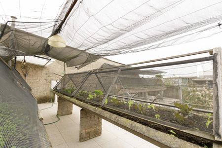 Casa à venda com 300m², 4 quartos e 2 vagashorta