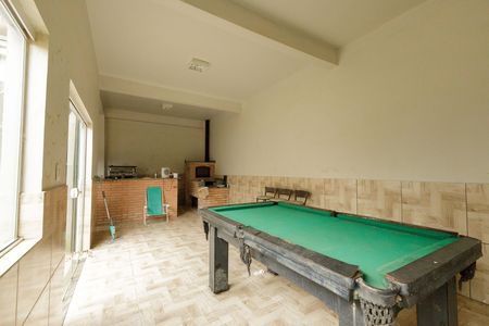 Casa à venda com 300m², 4 quartos e 2 vagasSalão de jogos