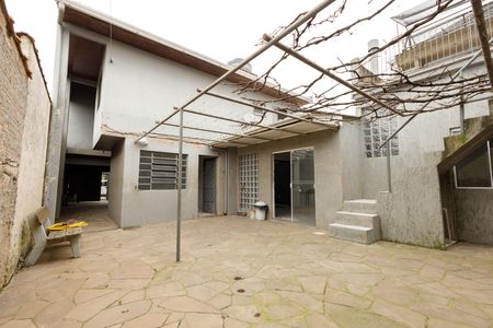 Casa à venda com 300m², 4 quartos e 2 vagaspátio