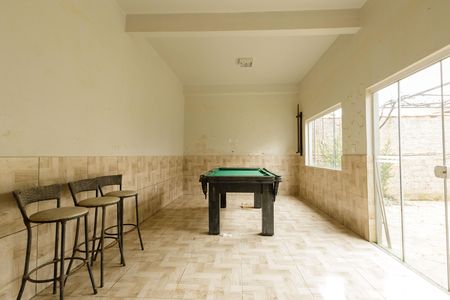 Casa à venda com 300m², 4 quartos e 2 vagasSalão de jogos