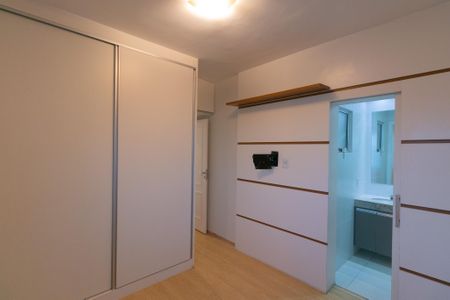 Apartamento para alugar com 75m², 3 quartos e 2 vagas Apartamento para alugar com 75m², 3 quartos e 2 vagasSuíte