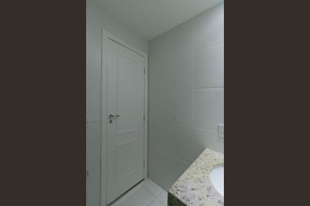 Apartamento para alugar com 75m², 3 quartos e 2 vagas Apartamento para alugar com 75m², 3 quartos e 2 vagasBanheiro