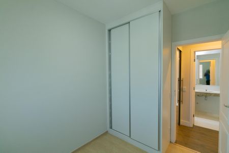 Apartamento para alugar com 75m², 3 quartos e 2 vagas Apartamento para alugar com 75m², 3 quartos e 2 vagasQuarto