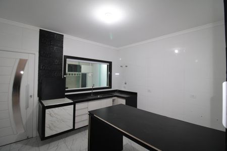 Casa à venda com 125m², 3 quartos e 2 vagasCozinha