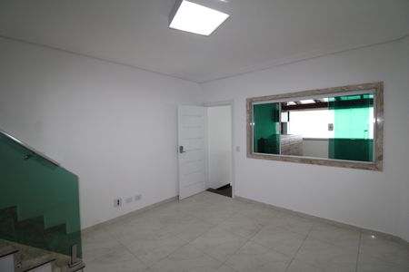 Casa à venda com 125m², 3 quartos e 2 vagasSala