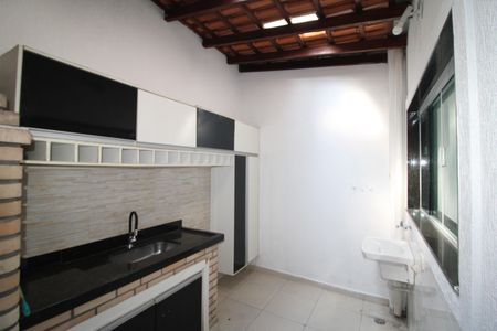 Casa à venda com 125m², 3 quartos e 2 vagasÁrea de Serviço