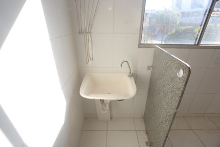 Apartamento para alugar com 60m², 3 quartos e 1 vagaÁrea de Serviço