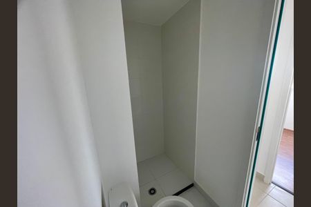 Apartamento para alugar com 32m², 2 quartos e sem vagaBanheiro