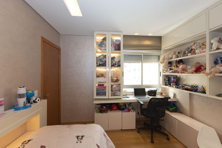 Apartamento à venda com 115m², 3 quartos e 2 vagas Apartamento à venda com 115m², 3 quartos e 2 vagasQuarto 1