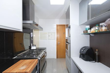 Apartamento à venda com 115m², 3 quartos e 2 vagas Apartamento à venda com 115m², 3 quartos e 2 vagasCozinha