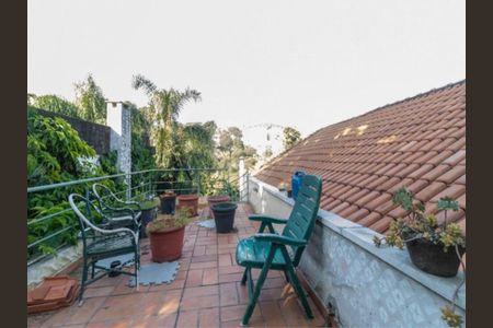 Casa à venda com 200m², 3 quartos e 2 vagas