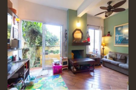 Casa à venda com 3 quartos, 200m² em Sumaré, São Paulo