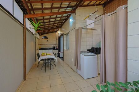 Apartamento à venda com 124m², 3 quartos e 2 vagasCozinha