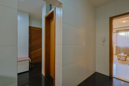 Apartamento à venda com 124m², 3 quartos e 2 vagasCozinha