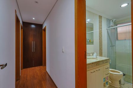 Corredor de apartamento à venda com 3 quartos, 124m² em Castelo, Belo Horizonte