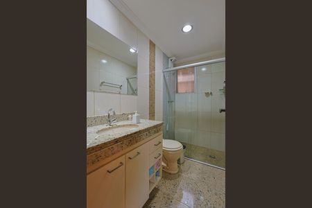 Apartamento à venda com 124m², 3 quartos e 2 vagasBanheiro